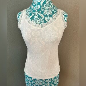 Y2K White Lace Trim Tank Top size large. NWOT